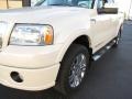 2007 White Chocolate Tri Coat Lincoln Mark LT SuperCrew 4x4  photo #17