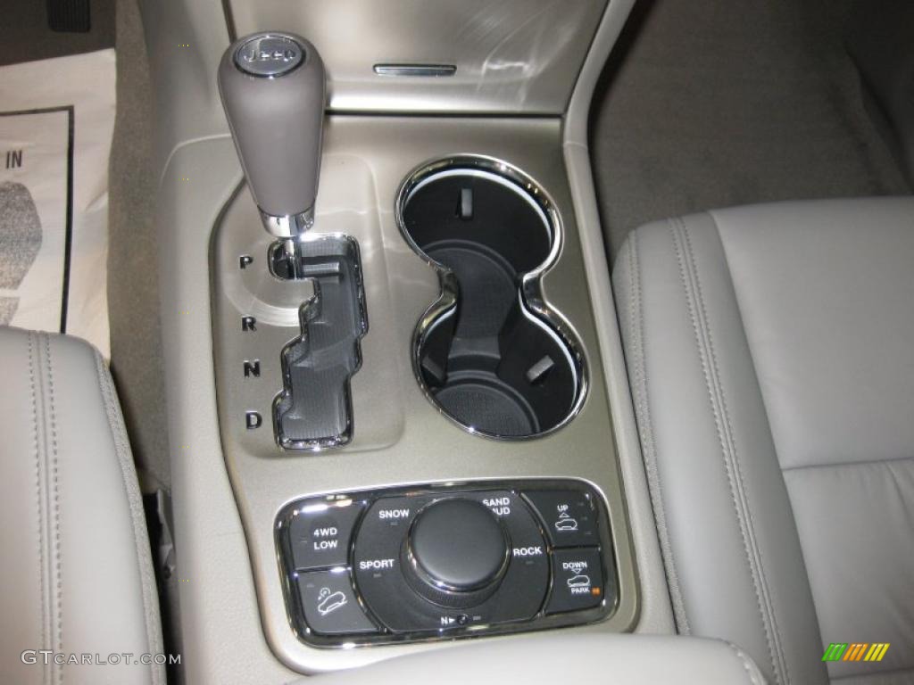 2011 Jeep Grand Cherokee Laredo X Package 4x4 Multi Speed Automatic Transmission Photo #38115667