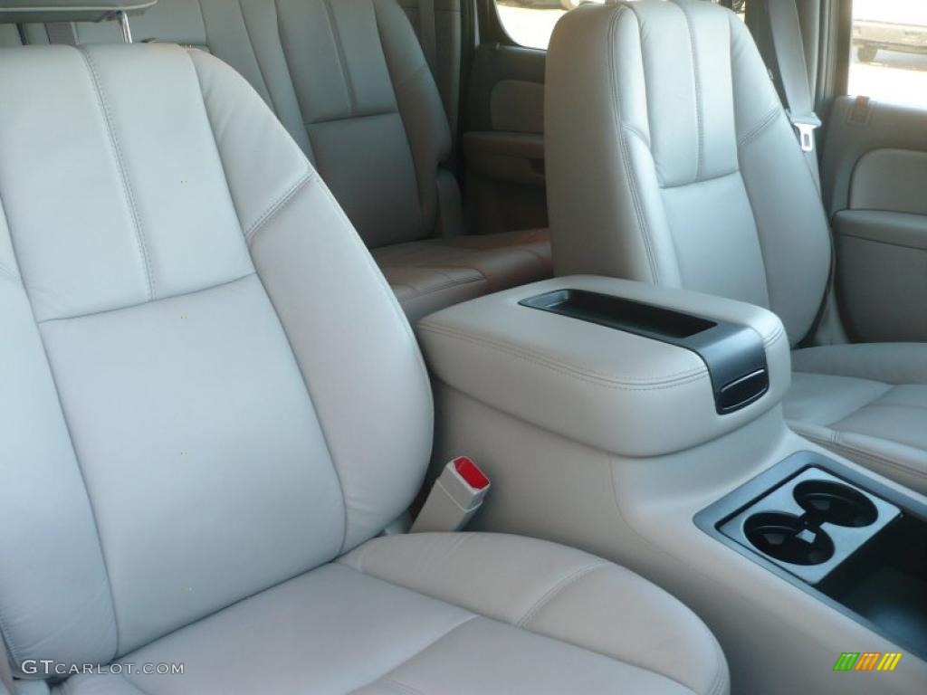 Light Titanium Interior 2010 GMC Yukon XL SLT 4x4 Photo #38116823