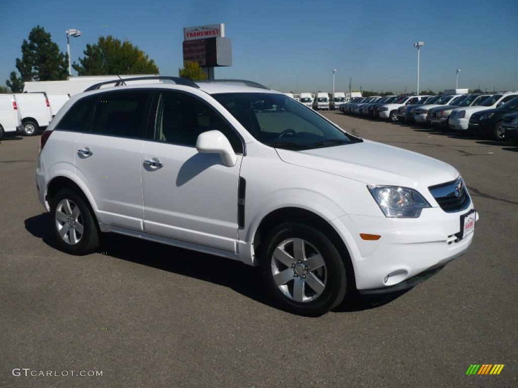 Polar White Saturn VUE