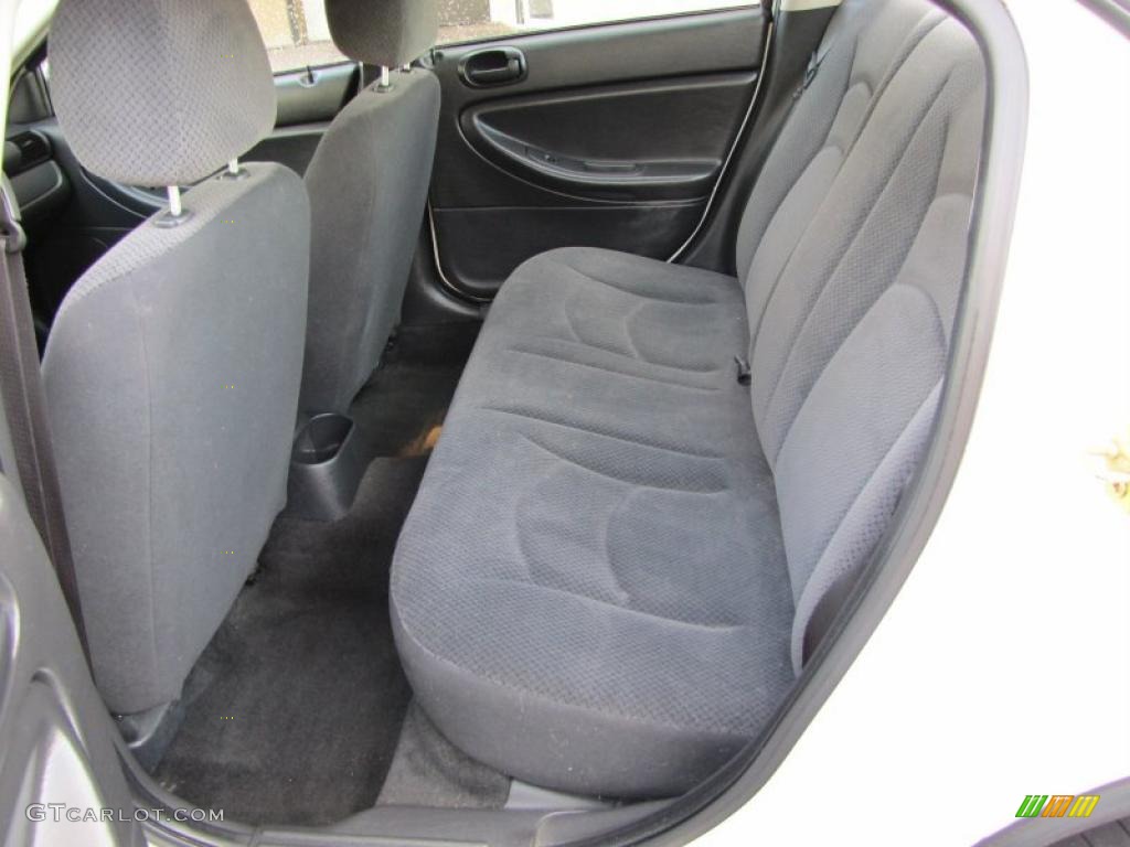 Dark Slate Gray Interior 2004 Dodge Stratus SE Sedan Photo #38117371