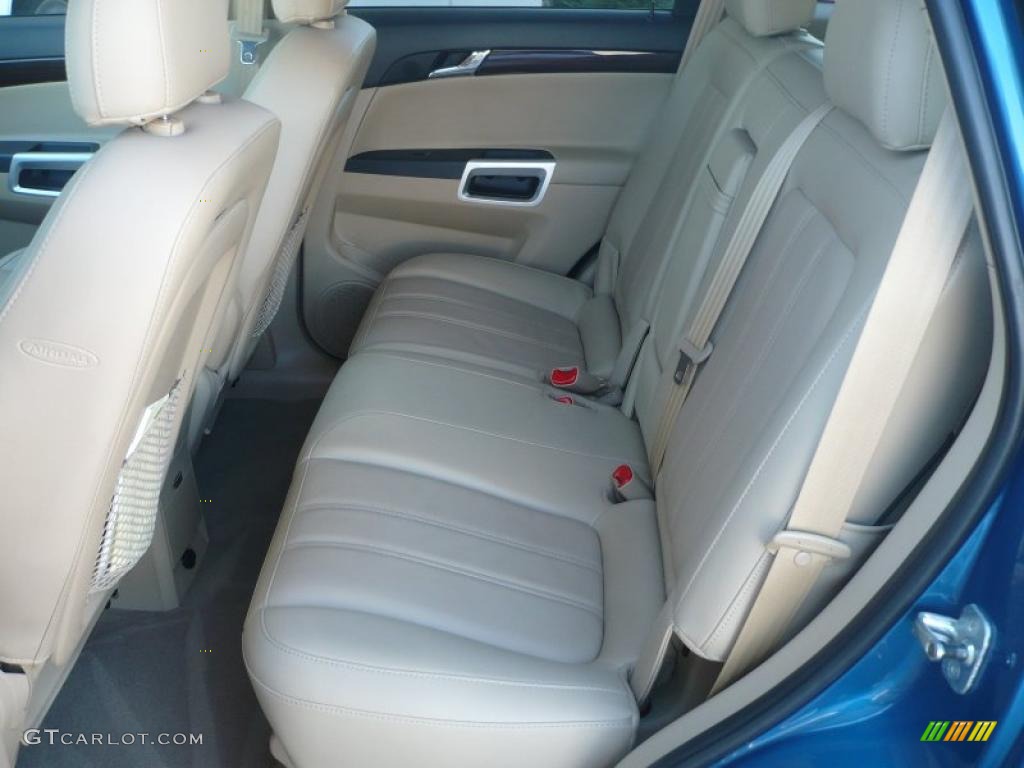 Tan Interior 2010 Saturn VUE XR V6 AWD Photo #38117711