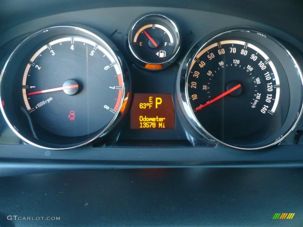 2010 Saturn VUE XR V6 AWD Gauges Photo #38117863