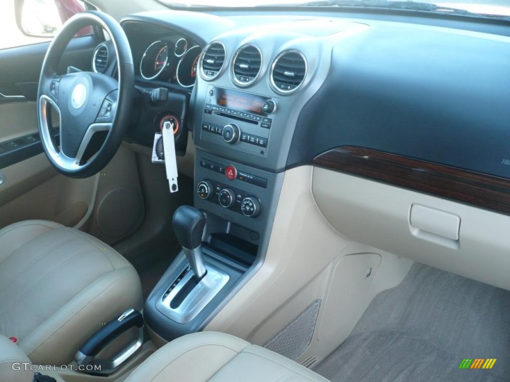 2010 Saturn VUE XR V6 AWD Tan Dashboard Photo #38118075