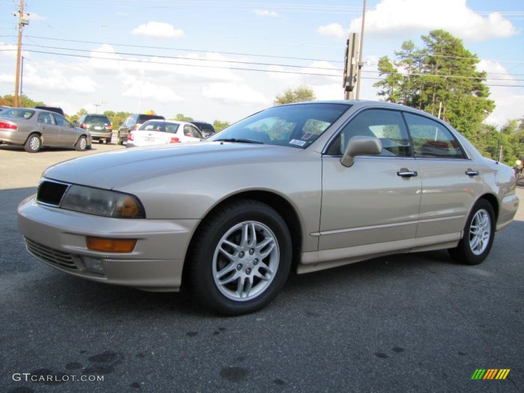 2001 Diamante LS - Manhattan Beige Pearl / Tan photo #1