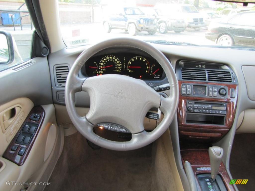 2001 Mitsubishi Diamante LS Tan Steering Wheel Photo #38119231