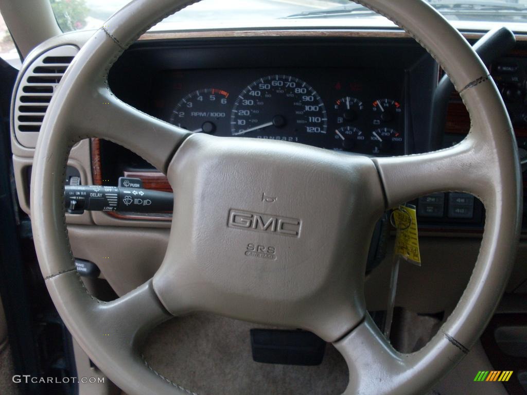 2000 GMC Yukon Denali 4x4 Canyon Tan Steering Wheel Photo #38120107