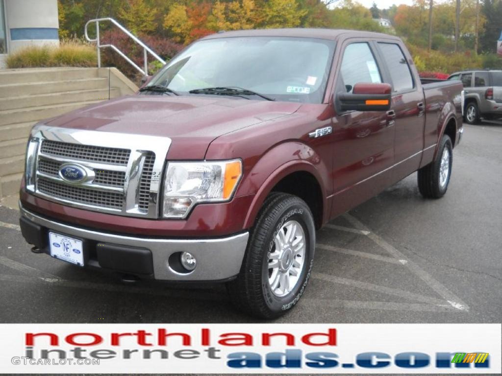 2010 F150 Lariat SuperCrew 4x4 - Royal Red Metallic / Black photo #2