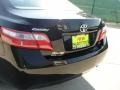 Black - Camry LE Photo No. 20
