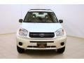 Super White - RAV4 4WD Photo No. 2