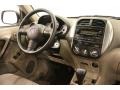 Super White - RAV4 4WD Photo No. 18