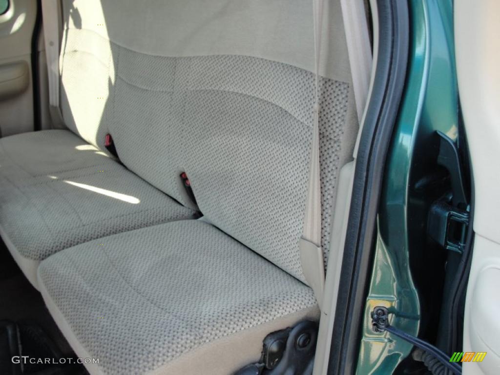 Medium Parchment Interior 2000 Ford F150 XLT Extended Cab Photo #38122627