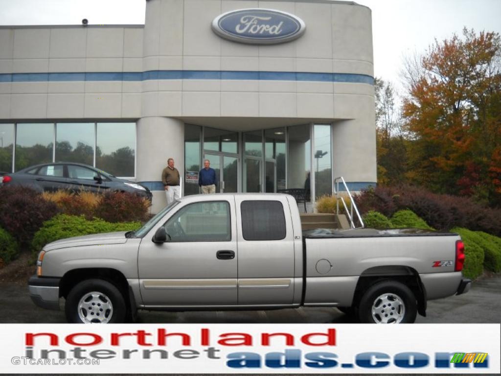 2003 Silverado 1500 Z71 Extended Cab 4x4 - Light Pewter Metallic / Medium Gray photo #1