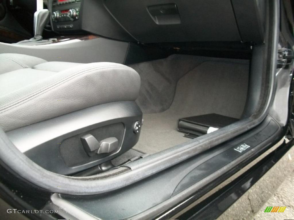 2007 3 Series 335xi Sedan - Jet Black / Black photo #27