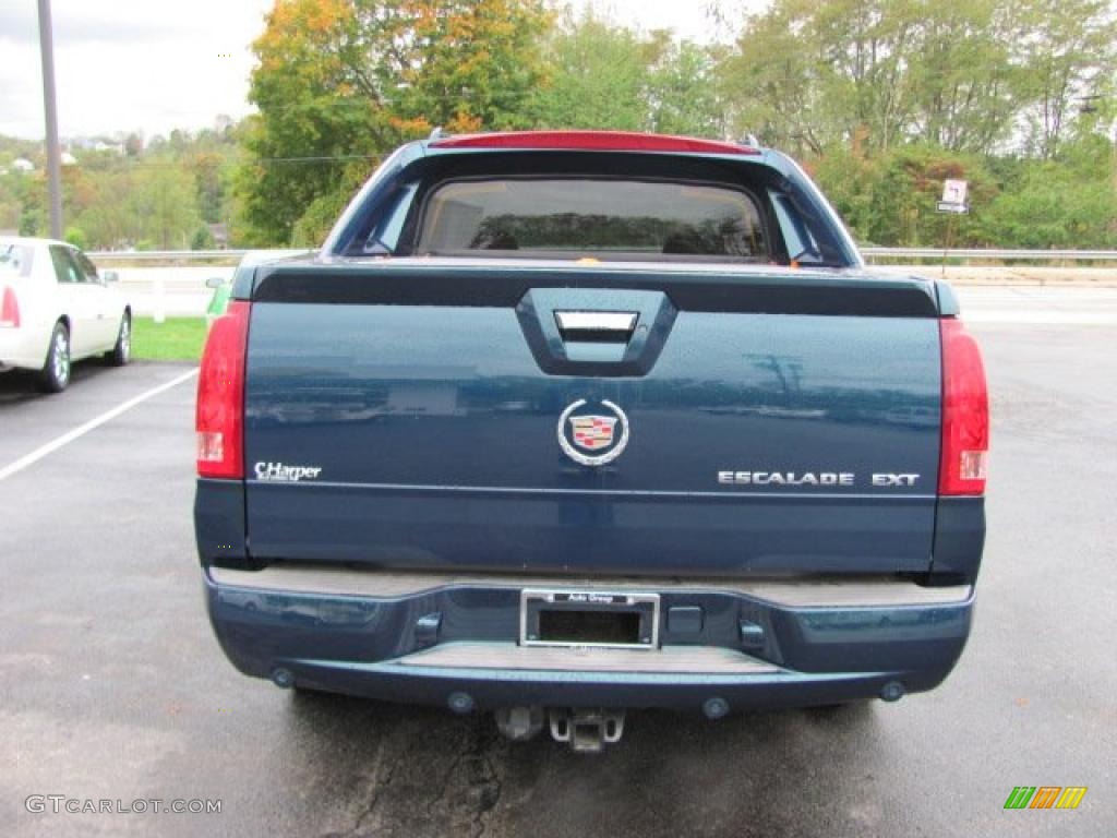 2005 Escalade EXT AWD - Rip Tide Blue / Shale photo #7