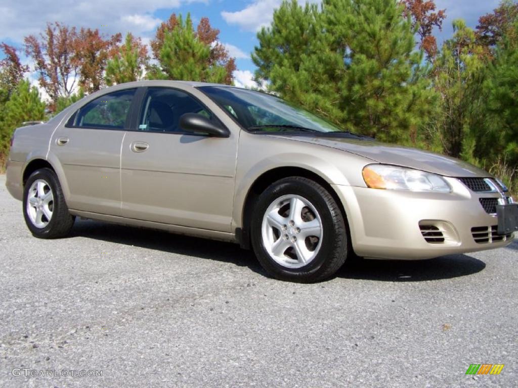 2006 Stratus SXT Sedan - Linen Gold Metallic / Dark Slate Grey photo #1