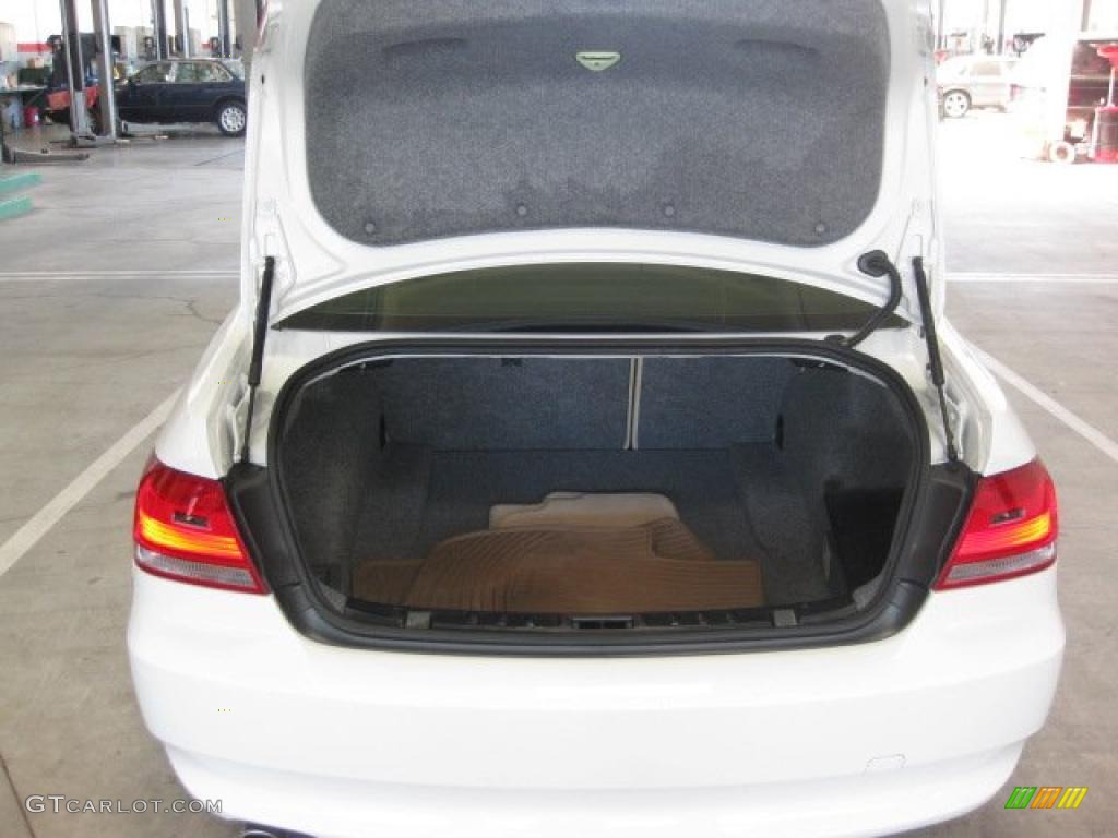 2009 BMW 3 Series 328i Coupe Trunk Photo #38134782