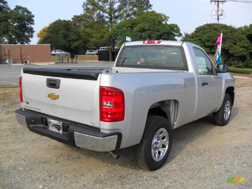 2011 Silverado 1500 LS Regular Cab - Sheer Silver Metallic / Dark Titanium photo #4