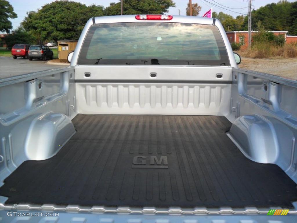2011 Silverado 1500 LS Regular Cab - Sheer Silver Metallic / Dark Titanium photo #14