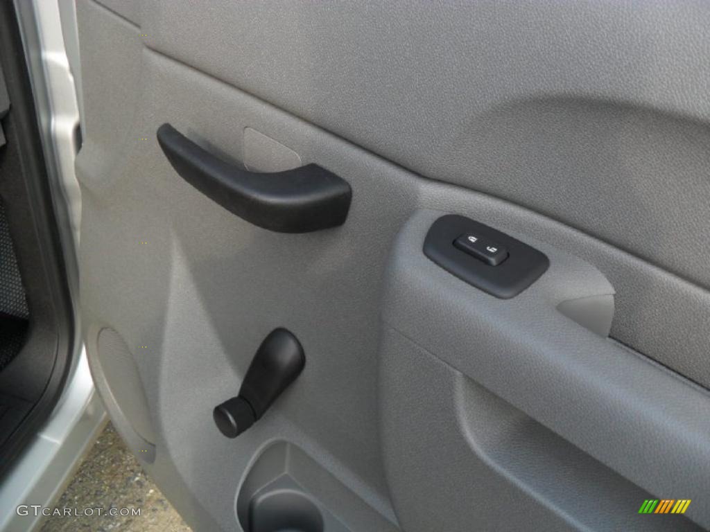 2011 Silverado 1500 LS Regular Cab - Sheer Silver Metallic / Dark Titanium photo #18