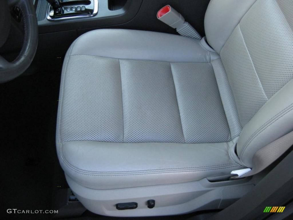 Medium Light Stone Interior 2008 Ford Taurus X Limited Photo #38137030