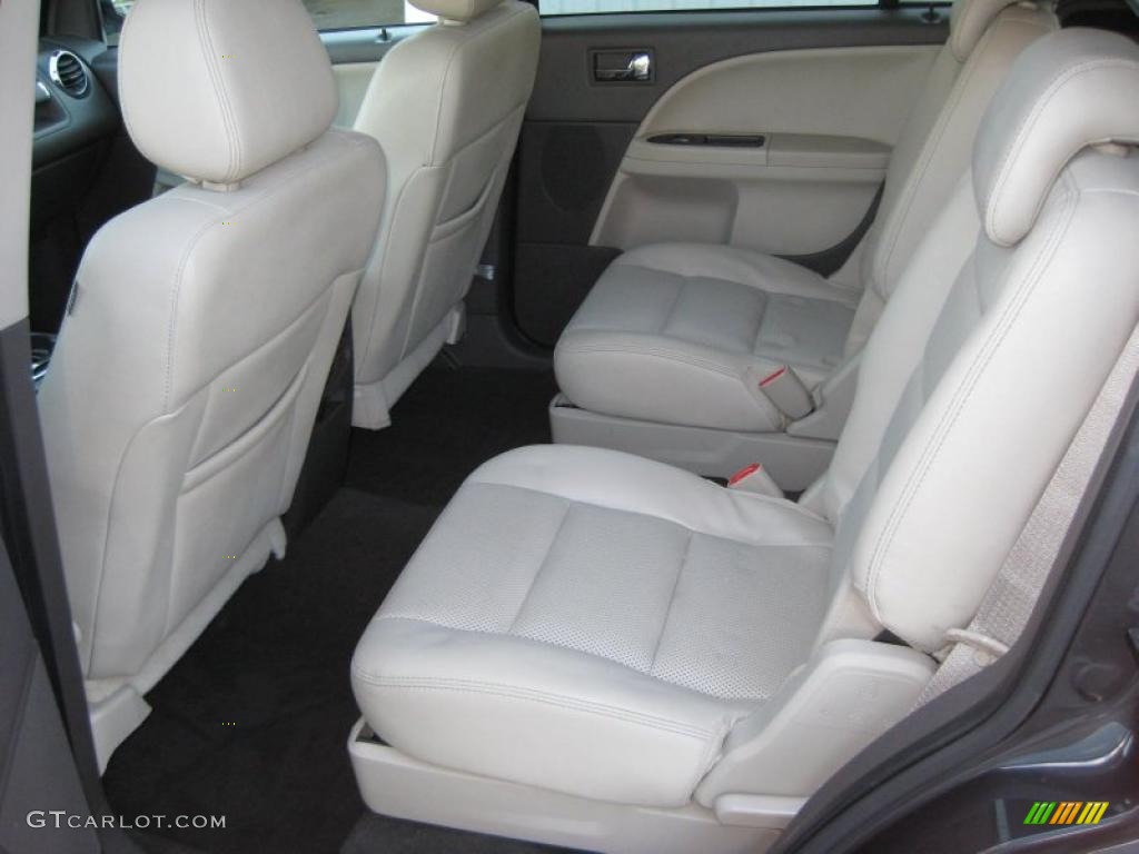 Medium Light Stone Interior 2008 Ford Taurus X Limited Photo #38137058
