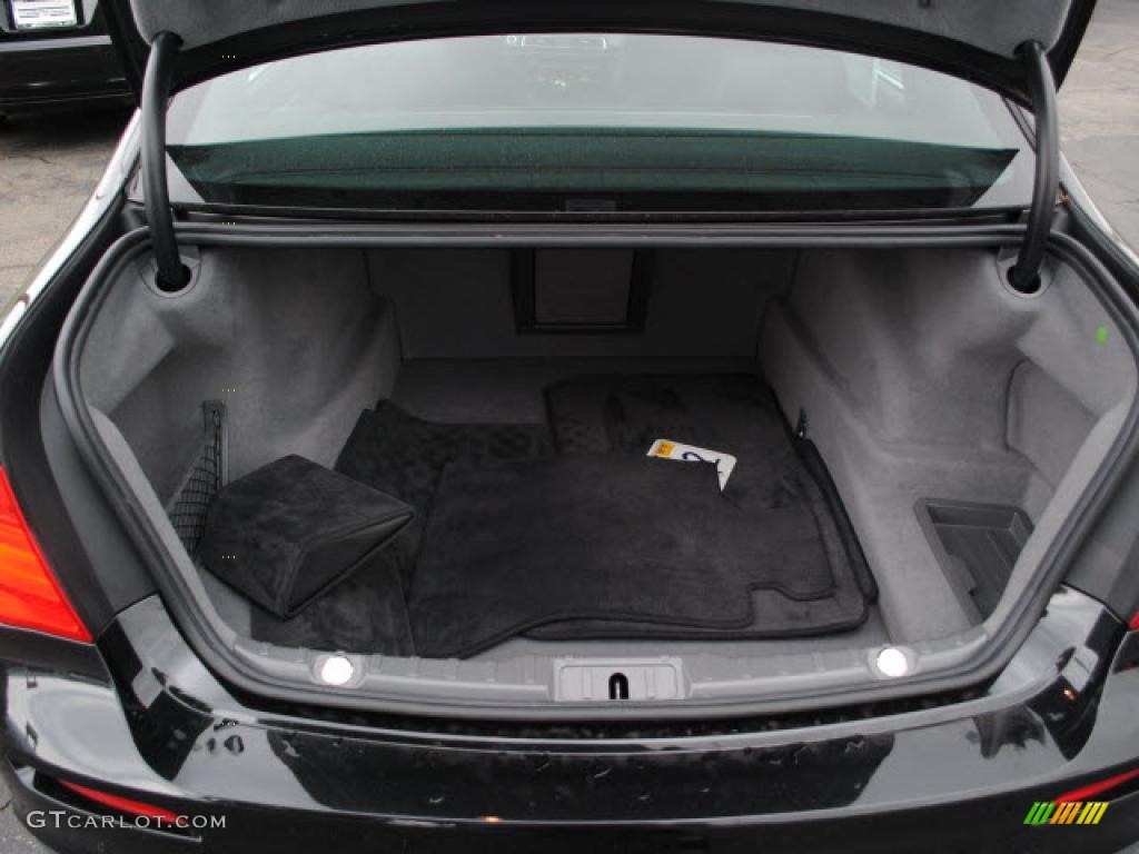 2010 BMW 7 Series 750Li Sedan Trunk Photo #38139490