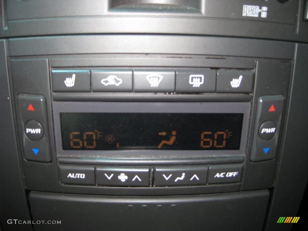 2005 Cadillac CTS -V Series Controls Photo #38142382