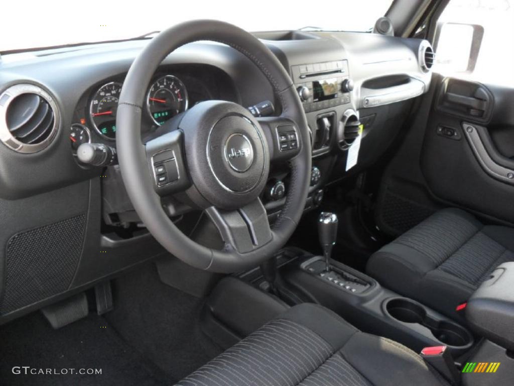 2011 Jeep Wrangler Unlimited Sport 4x4 Black Dashboard Photo #38147015