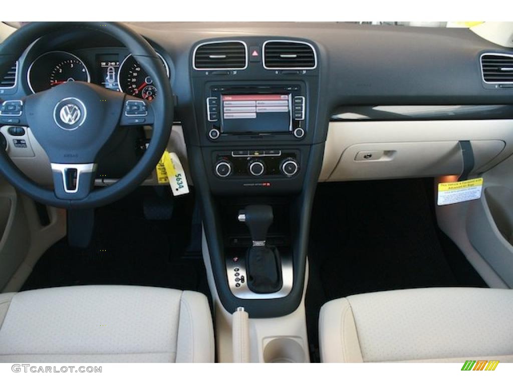 2011 Volkswagen Jetta TDI SportWagen Cornsilk Beige Dashboard Photo #38148083