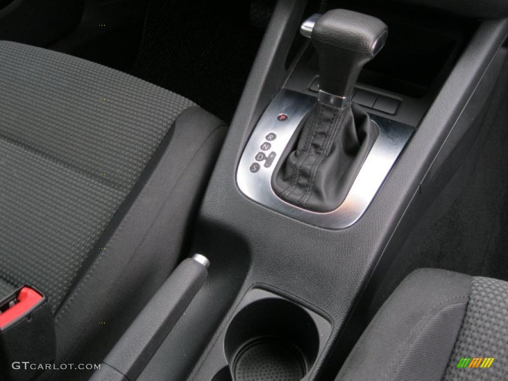 2010 Volkswagen Jetta S Sedan 6 Speed Tiptronic Automatic Transmission Photo #38151363