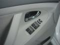 Super White - Camry LE Photo No. 13