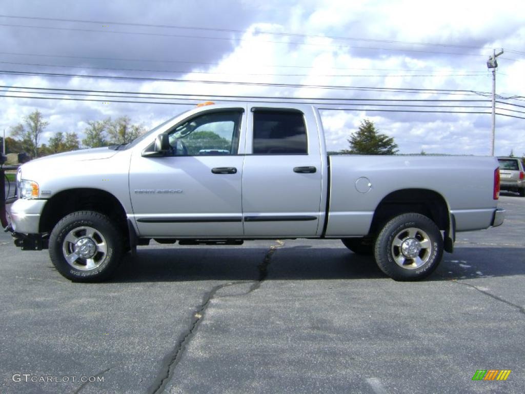 2005 Ram 2500 SLT Quad Cab 4x4 - Bright Silver Metallic / Dark Slate Gray photo #5