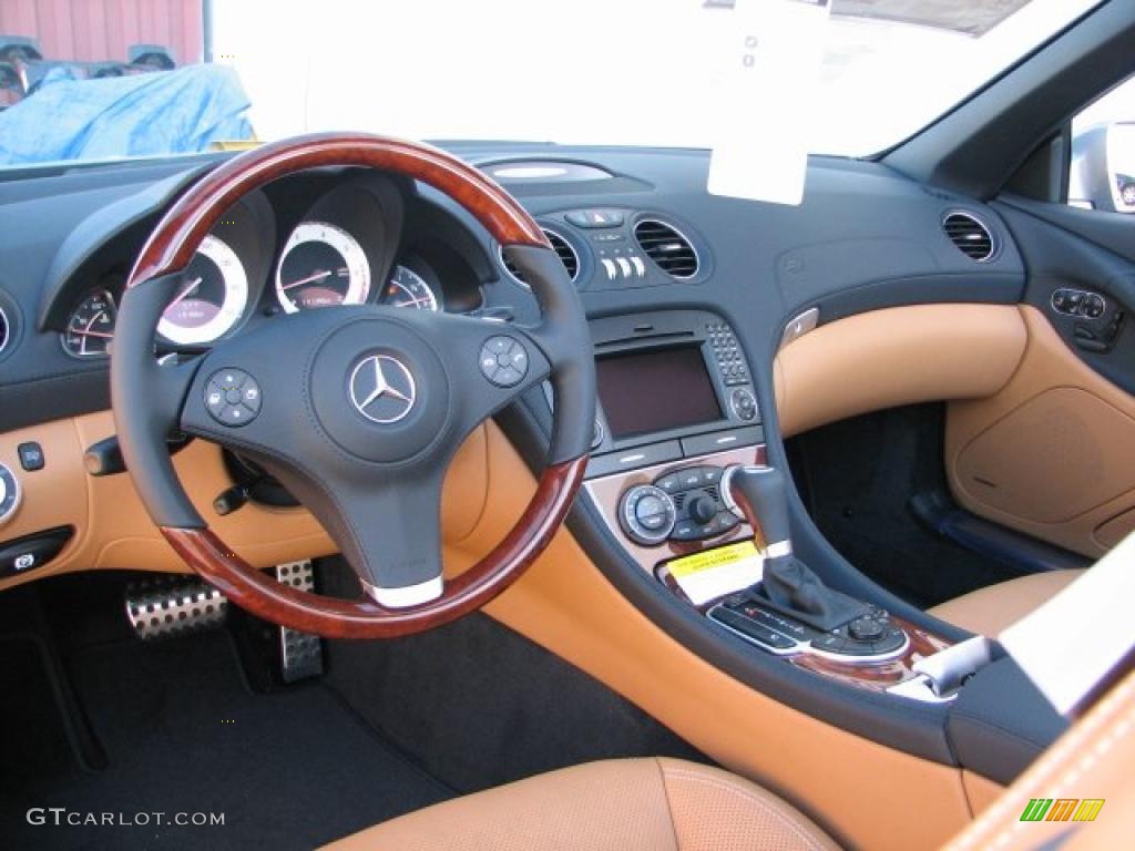 Natural Beige Interior 2011 Mercedes-Benz SL 550 Roadster Photo #38157761