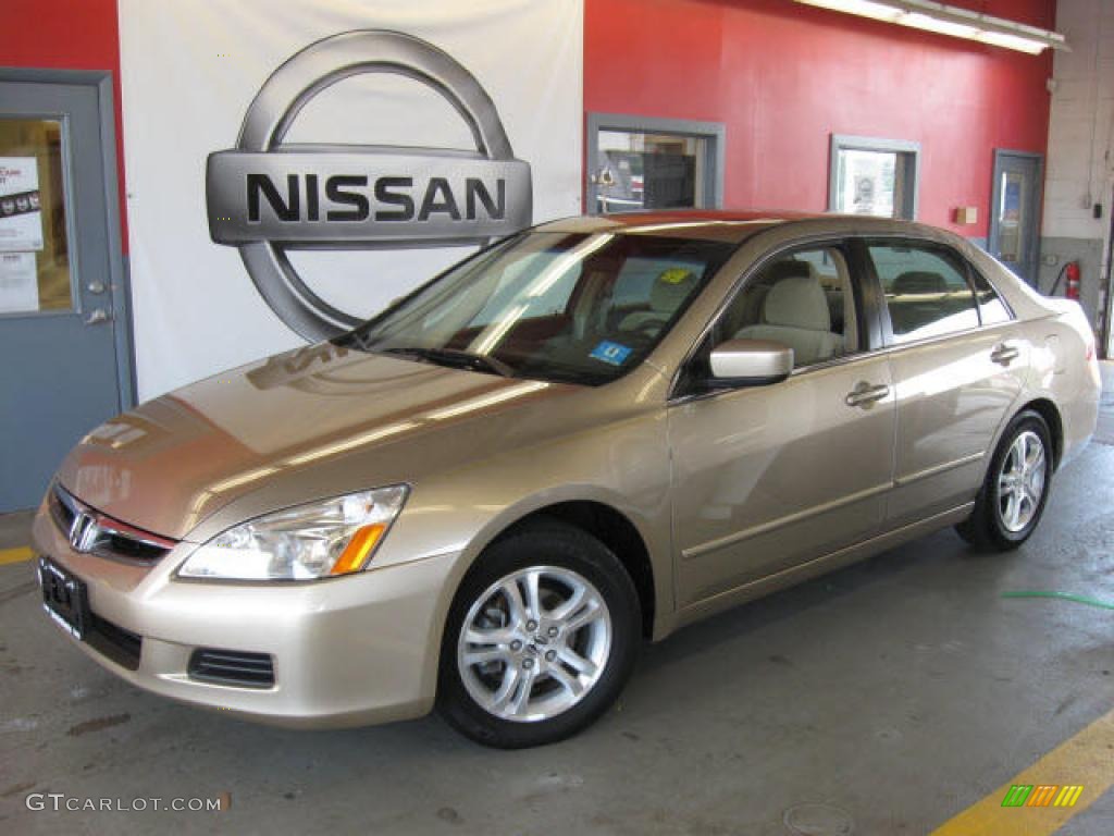 2006 Accord EX Sedan - Desert Mist Metallic / Ivory photo #1