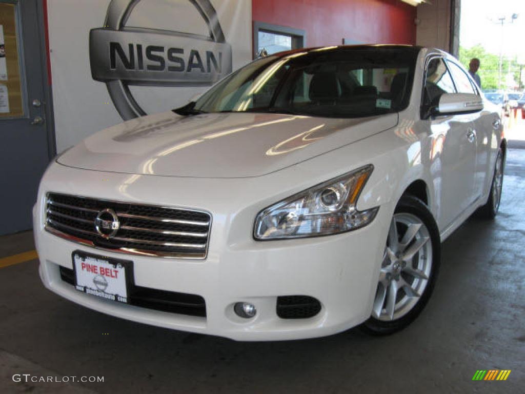 2009 Maxima 3.5 SV Premium - Winter Frost White / Charcoal photo #2