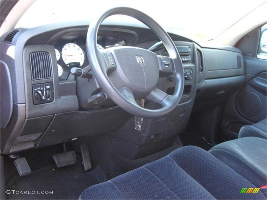 2005 Ram 1500 SLT Quad Cab - Flame Red / Dark Slate Gray photo #3