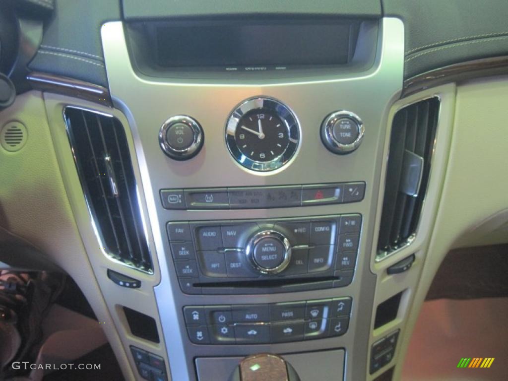 2011 Cadillac CTS Coupe Controls Photo #38168914