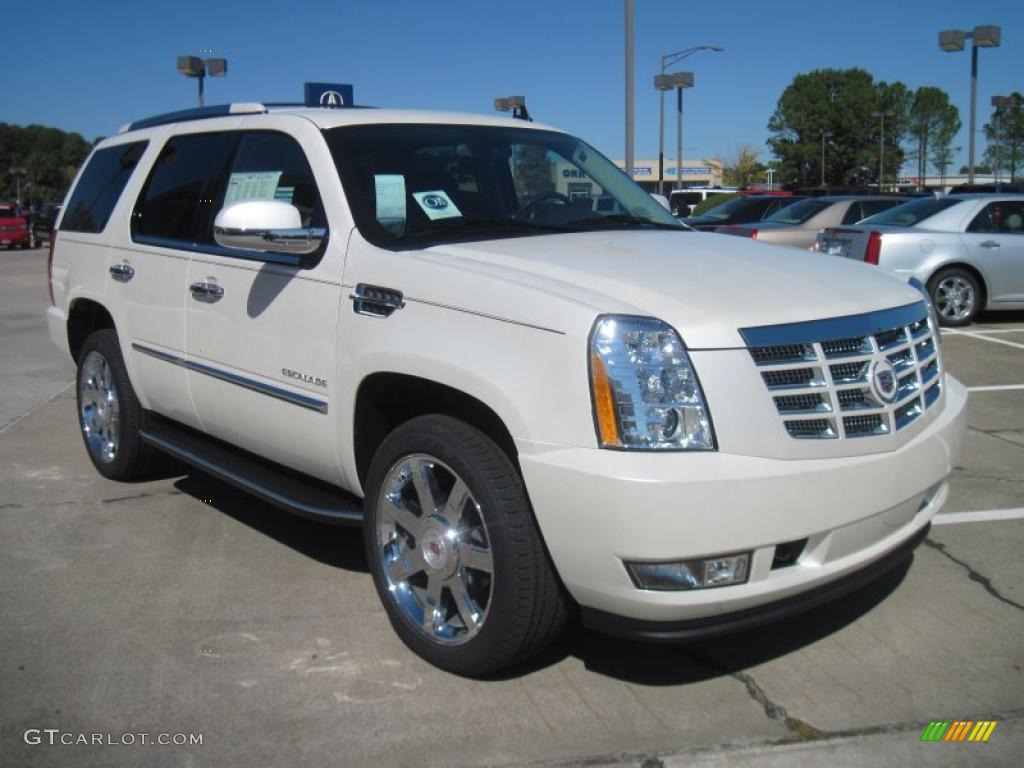 White Diamond Tricoat 2011 Cadillac Escalade Luxury Exterior Photo #38168922
