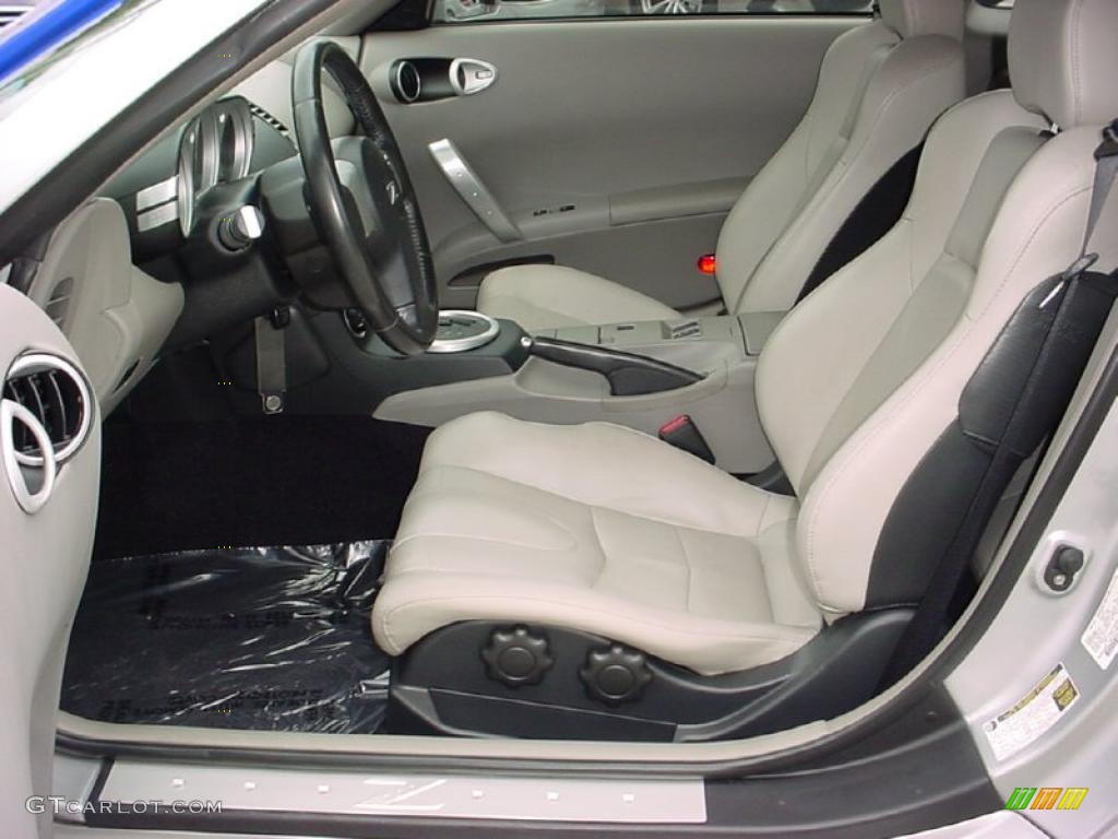 Frost Interior 2004 Nissan 350Z Touring Coupe Photo #38171016