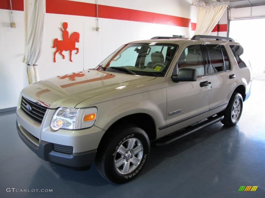 Pueblo Gold Metallic Ford Explorer