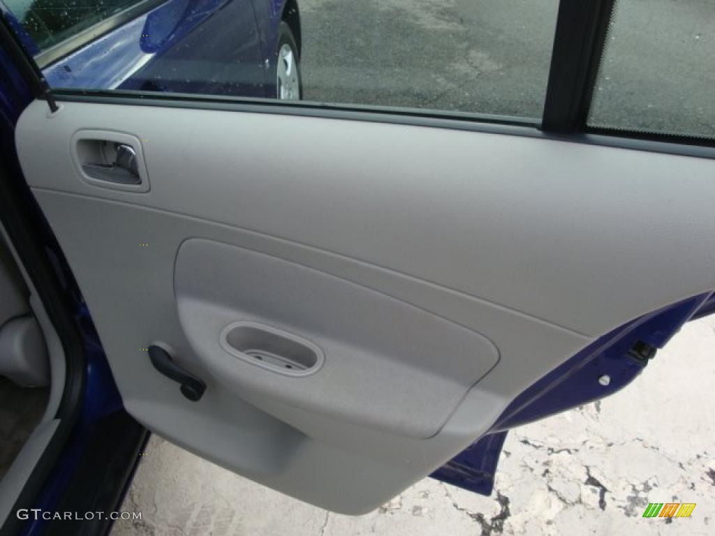 Gray Interior 2007 Chevrolet Cobalt LS Sedan Photo #38173800