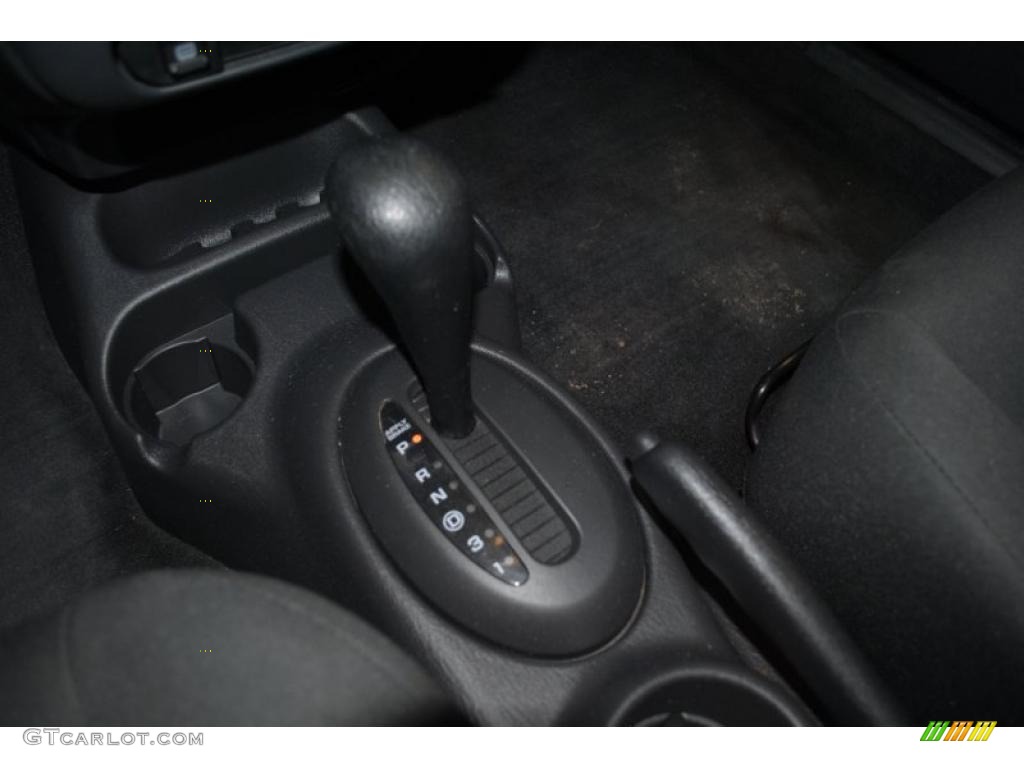 2005 Dodge Neon SE 4 Speed Automatic Transmission Photo #38177072
