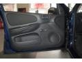 2005 Midnight Blue Pearlcoat Dodge Neon SE  photo #38