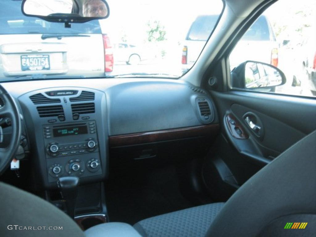 2006 Malibu LT V6 Sedan - Black / Ebony Black photo #28