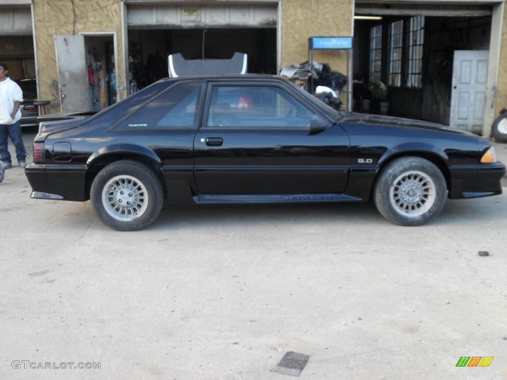 1990 Mustang GT Coupe - Black / Black photo #8