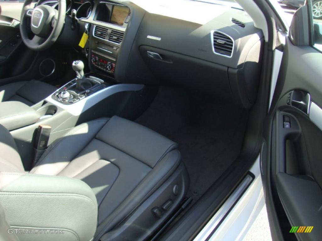 Black Interior 2011 Audi A5 2.0T quattro Coupe Photo #38186552