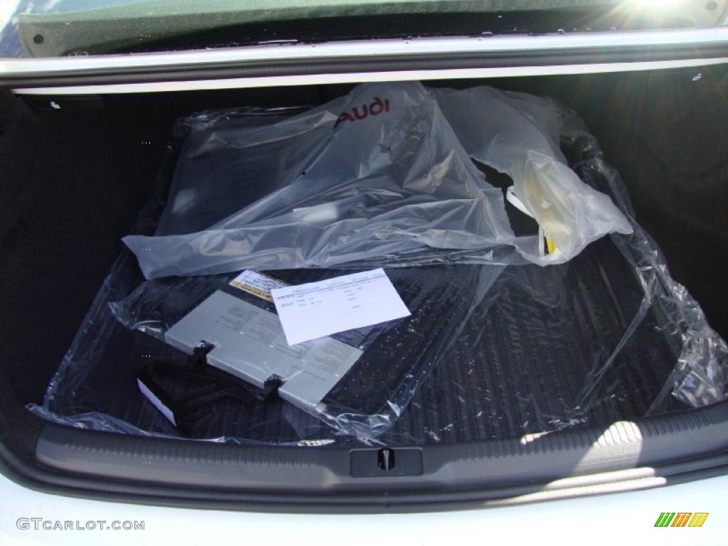 2011 Audi A5 2.0T quattro Coupe Trunk Photo #38186620