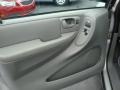 Medium Slate Gray Interior Photo for 2005 Dodge Grand Caravan #38188848