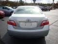 Titanium Metallic - Camry XLE V6 Photo No. 4